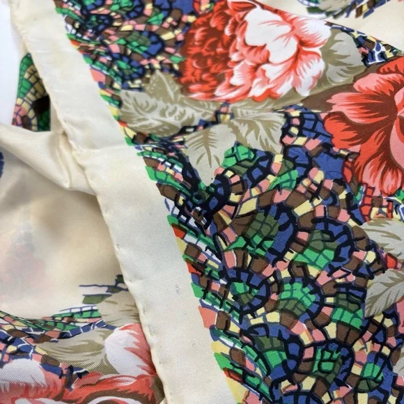 VTG Silk 34" Scarf Nina Ricci Paris Floral Roses‎ Cream Peach Mosaic Head Scarf - Picture 7 of 9